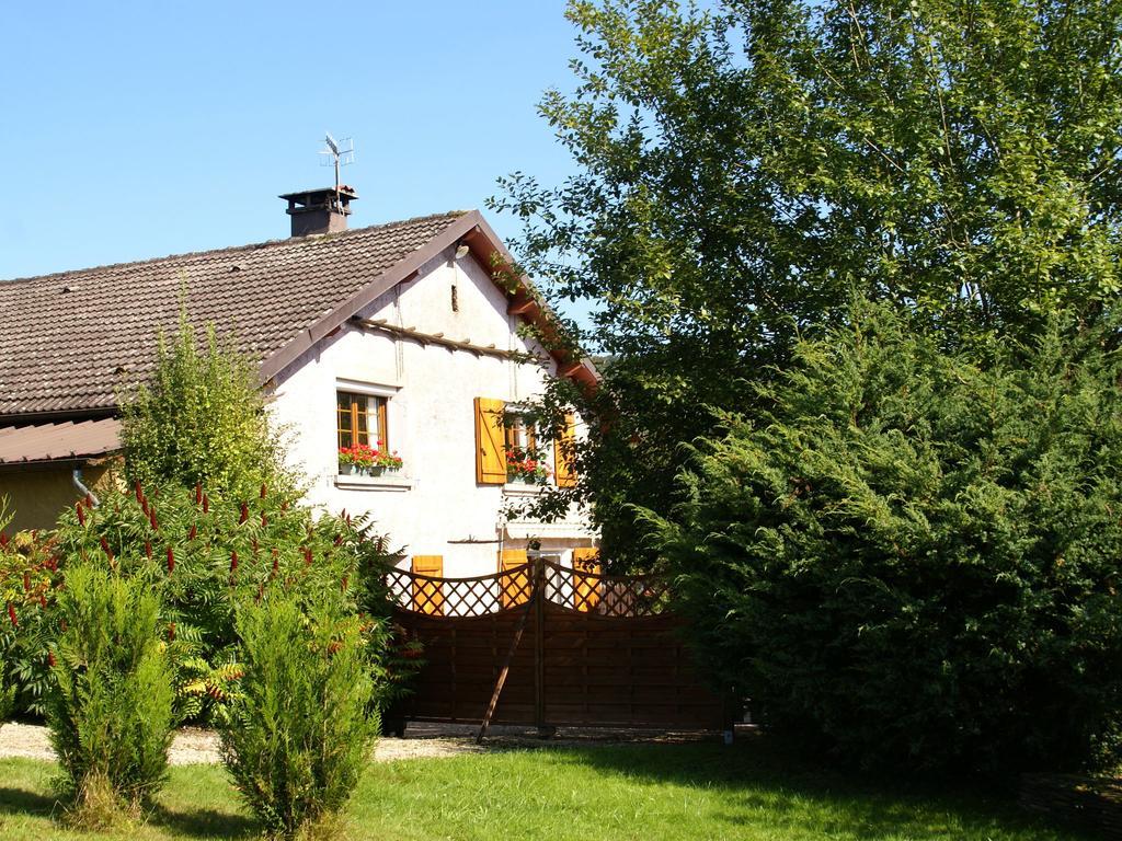 Holiday Home Near Chapelle Aux Bois Bains-les-Bains Eksteriør bilde